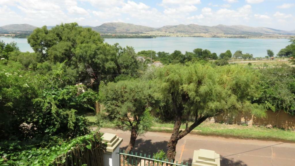 הארטביספורט Galagos Lodge מראה חיצוני תמונה